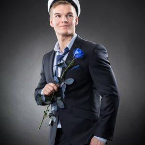 Valmistujaiskuvaus studiossa