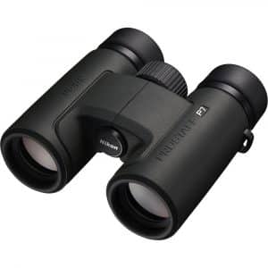 Nikon Prostaff P7 8x30 kiikari