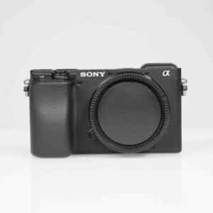 MYYTY Käytetty Sony a6400 runko