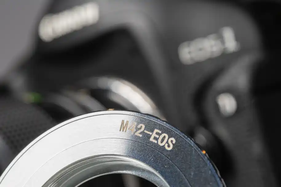 objektiiviadapteri 2 M42 Canon eos