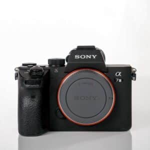 Käytetty Sony A7 III runko