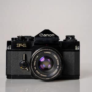 Käytetty Canon F-1 & Canon FD 50mm f1.8