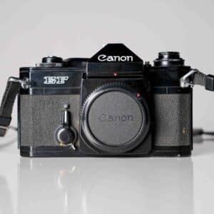 Käytetty Canon EF Filmirunko