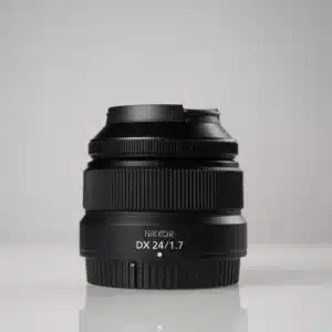 Käytetty Nikon Nikkor Z DX 24mm f/1.7