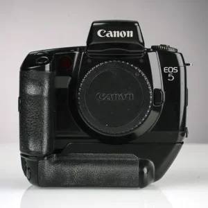Käytetty Canon Eos 5 & kahva - Filmikamera