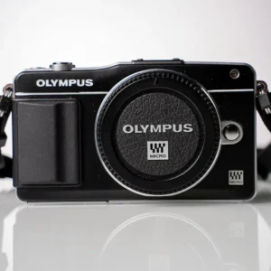 Käytetty Olympus Pen Mini E-PM2