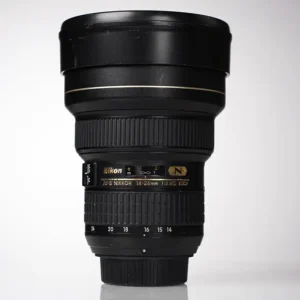 Käytetty Nikon AF-S Nikkor 14-24mm